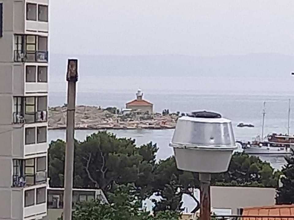 Studio Darija For 2 Persons S Terasom Wi-Fi & Parking Appartement Makarska Buitenkant foto